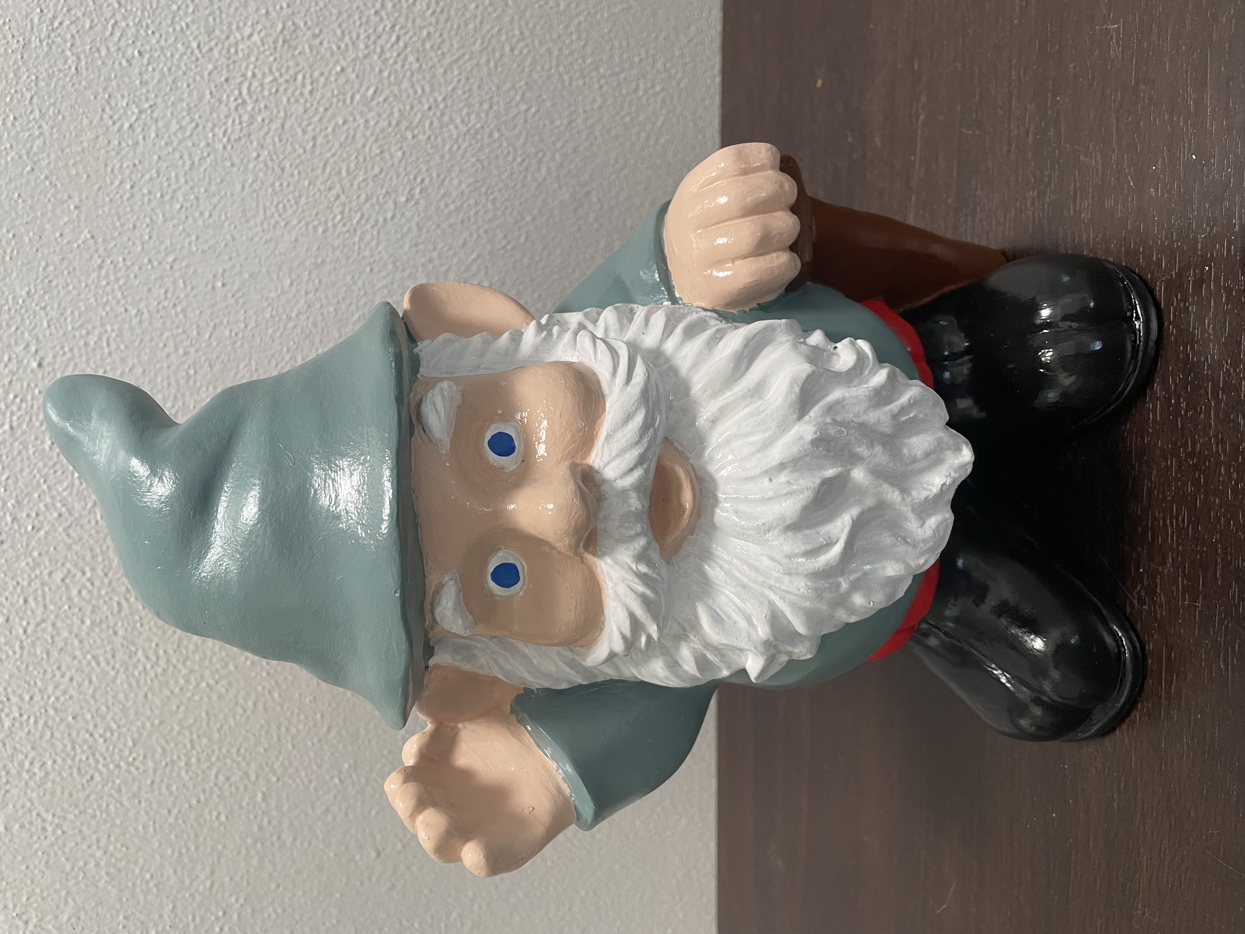 Gnome with Cane after