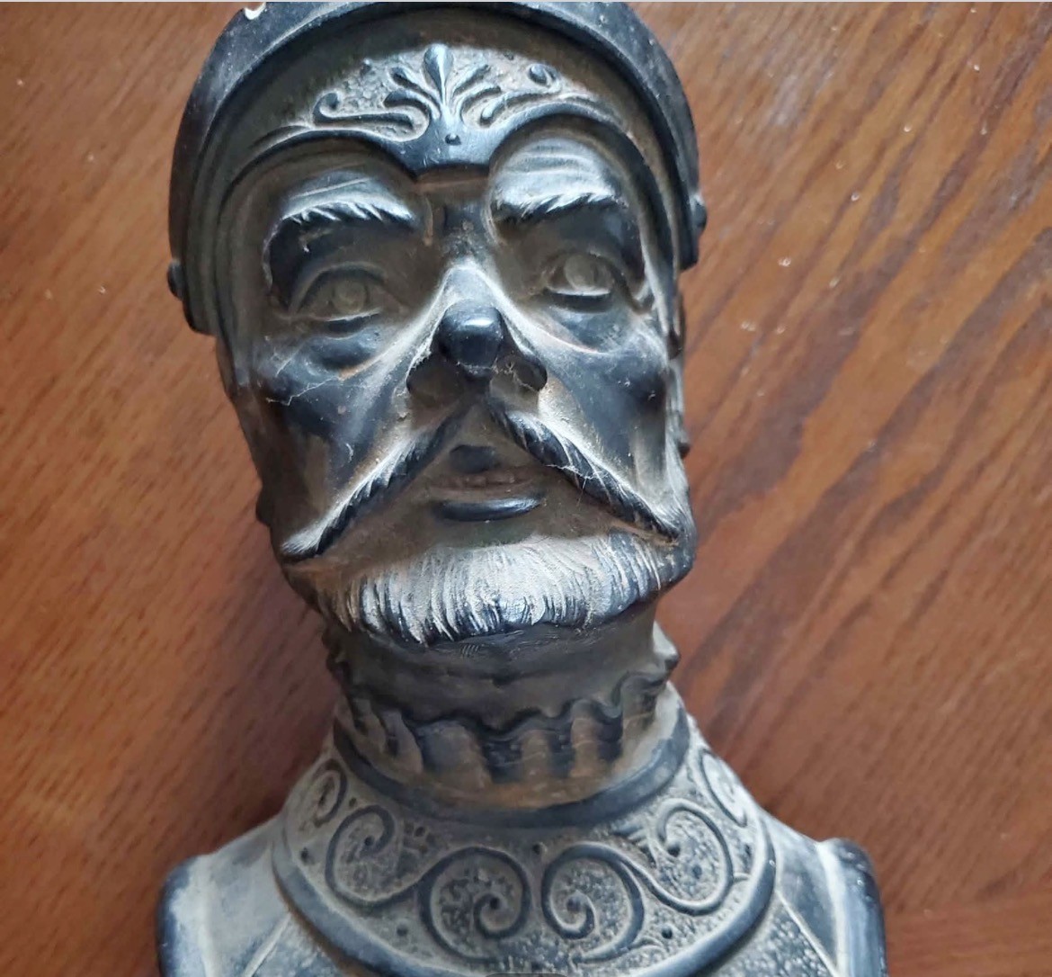 Knight Bust before