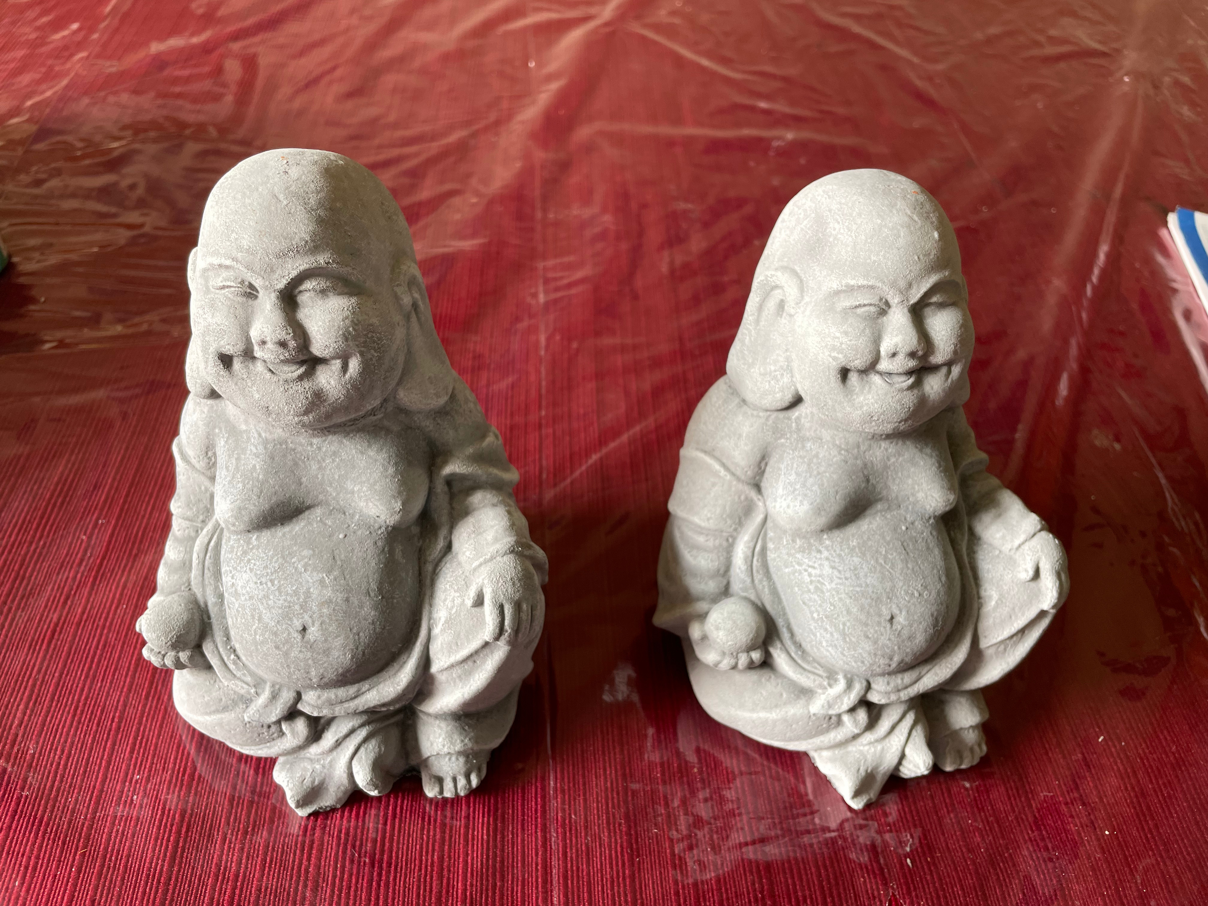 Mini Buddhas before