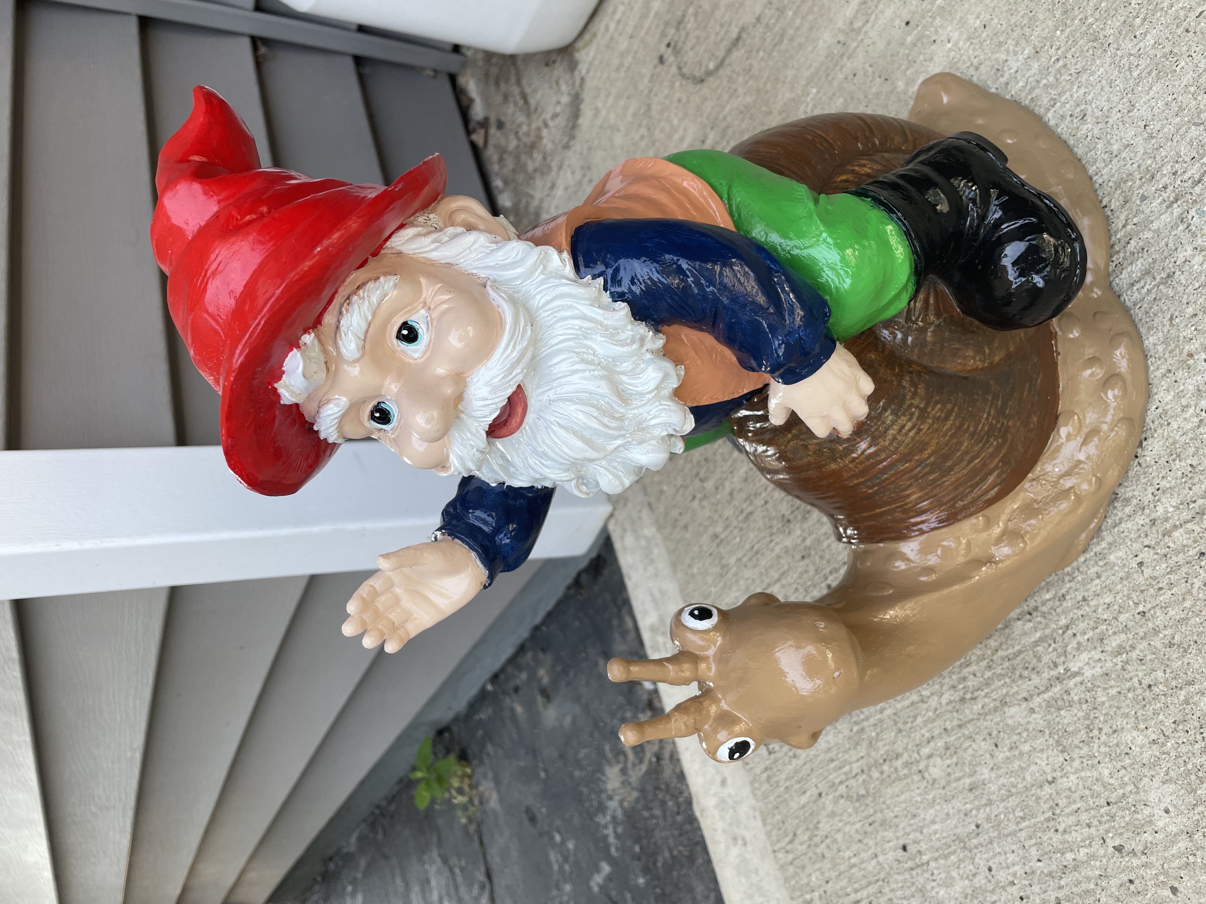 Snail Gnome Front after